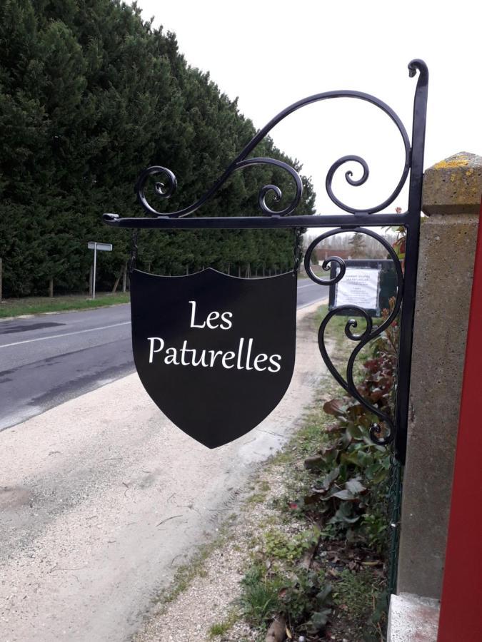 Chambre D'Hotes "Les Paturelles" Fougeres-sur-Bievre Eksteriør bilde